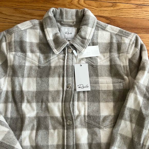 Rails, ivy rain, Shacket, Tripp jacket,Evereve - Picture 3 of 6